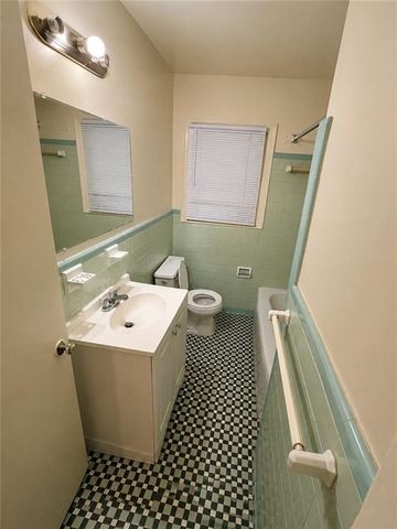 895 Laurel Street, Forest Park, GA 30297