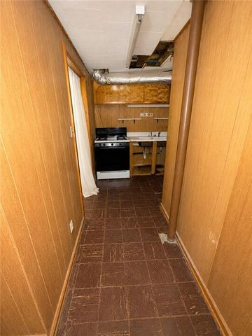 895 Laurel Street, Forest Park, GA 30297
