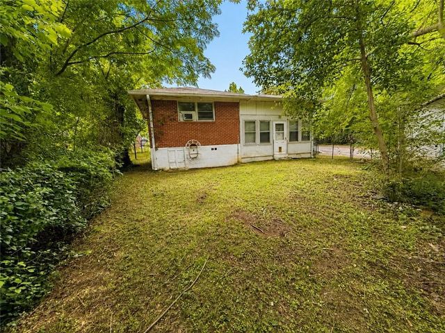895 Laurel Street, Forest Park, GA 30297