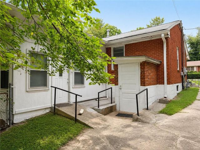 895 Laurel Street, Forest Park, GA 30297