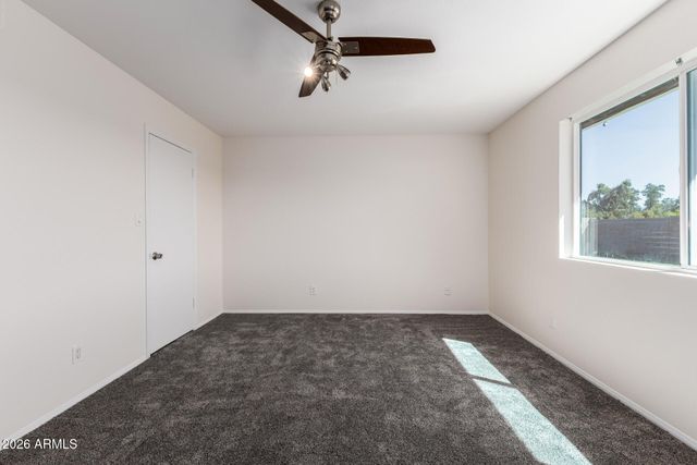 1525 S CHESTNUT Circle, Mesa, AZ 85204