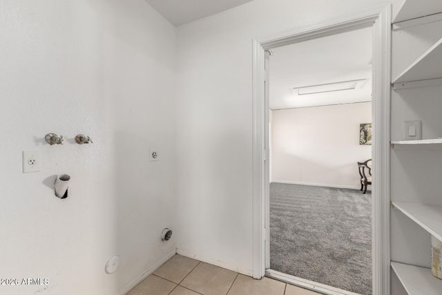 1525 S CHESTNUT Circle, Mesa, AZ 85204