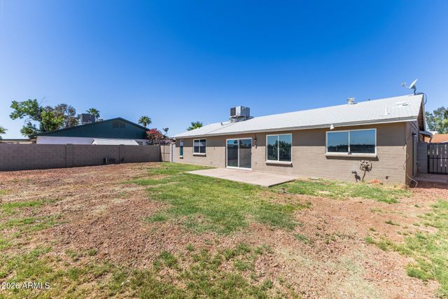 1525 S CHESTNUT Circle, Mesa, AZ 85204