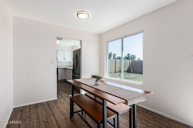 1525 S CHESTNUT Circle, Mesa, AZ 85204