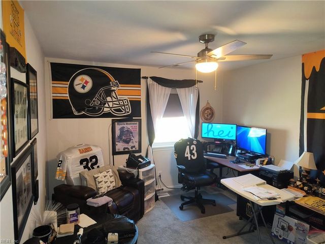 5816 Hedgerow LN, Portsmouth, VA 23703