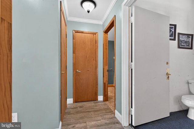 2858 LODGE FARM RD, Baltimore, MD 21219