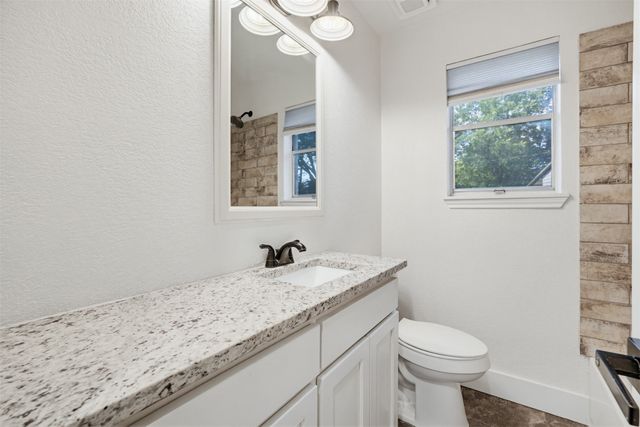 301 Bernice Court, Burleson, TX 76028