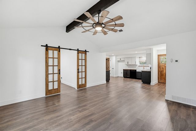 301 Bernice Court, Burleson, TX 76028