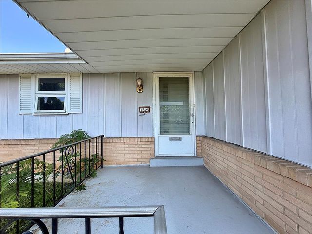 1625 Fairmont Street West, South Whitehall Twp, PA 18102