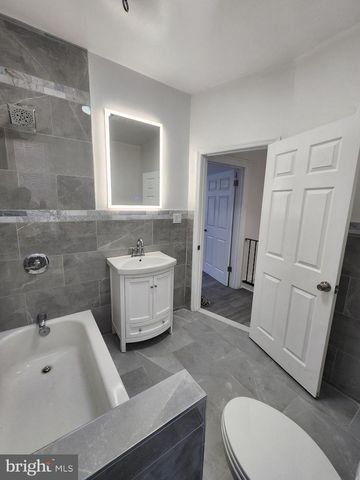 3733 N GRATZ ST, Philadelphia, PA 19140