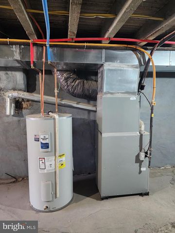 3733 N GRATZ ST, Philadelphia, PA 19140