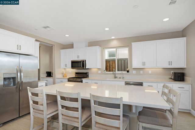 3133 Cortina, Bay Point, CA 94565