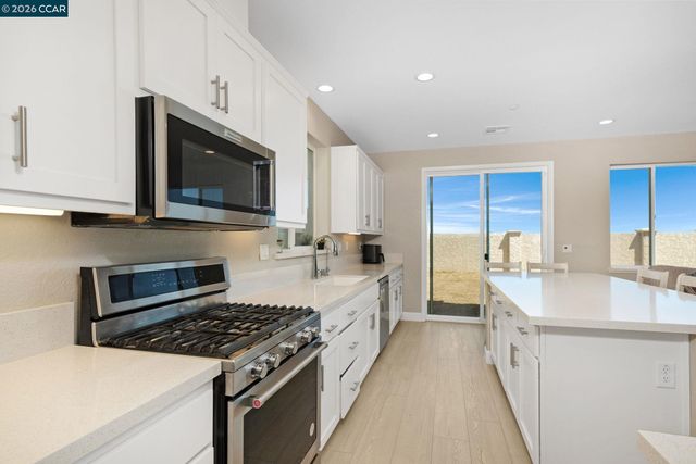 3133 Cortina, Bay Point, CA 94565