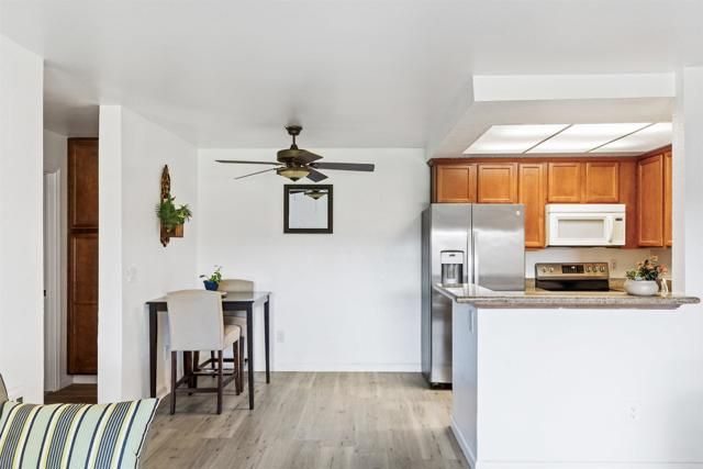 432 Edgehill Lane 83, Oceanside, CA 92054