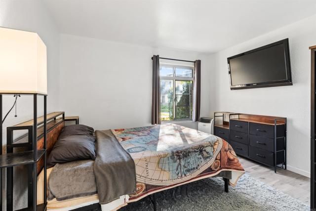 432 Edgehill Lane 83, Oceanside, CA 92054