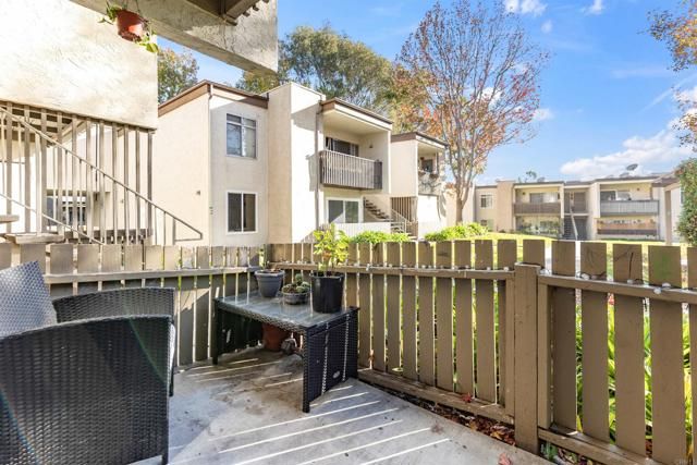 432 Edgehill Lane 83, Oceanside, CA 92054