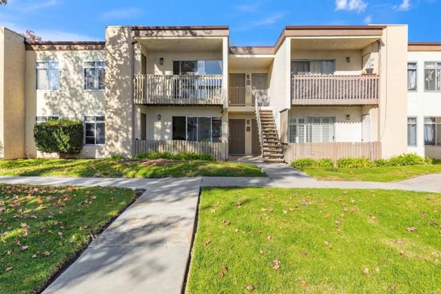 432 Edgehill Lane 83, Oceanside, CA 92054