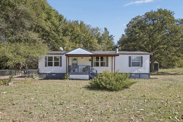 235 Wonder Drive, Springtown, TX 76082