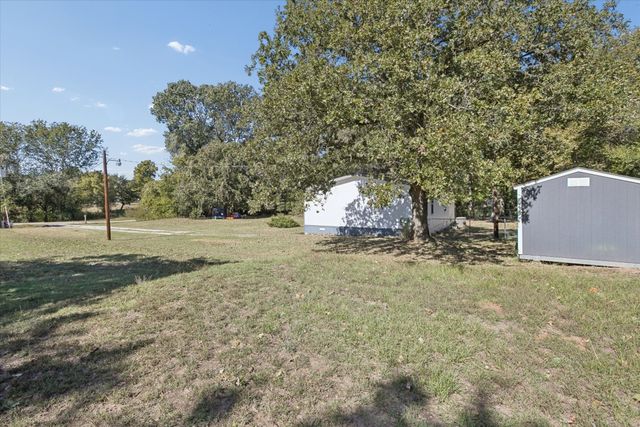 235 Wonder Drive, Springtown, TX 76082