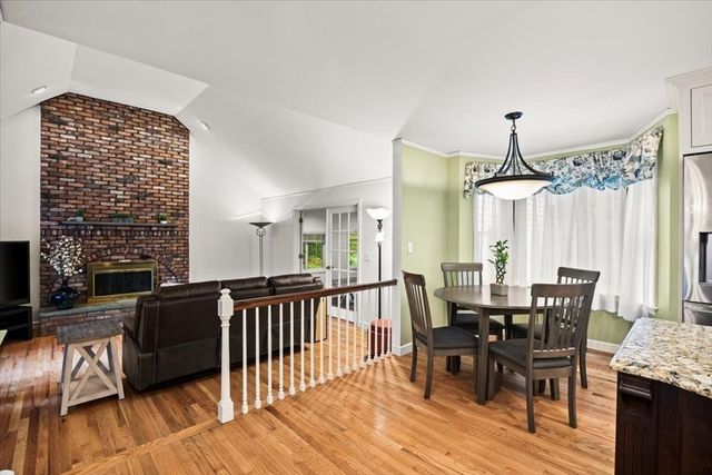 25 Arbor Way, Taunton, MA 02780