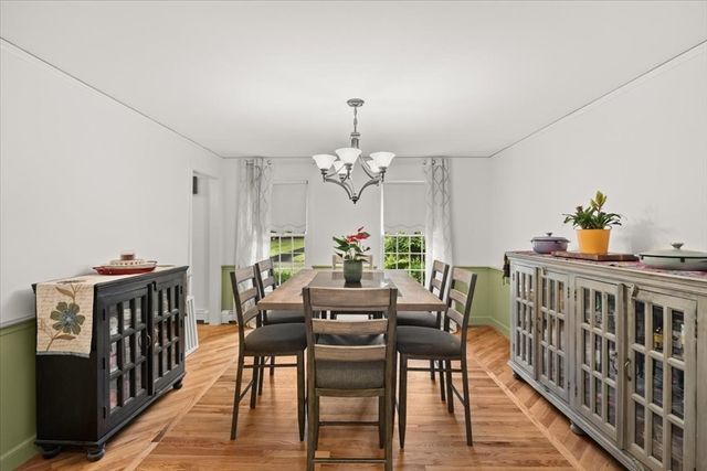 25 Arbor Way, Taunton, MA 02780