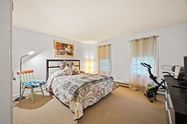 25 Arbor Way, Taunton, MA 02780