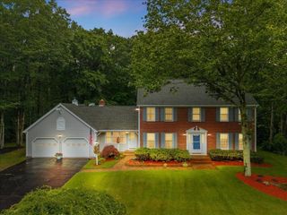 25 Arbor Way, Taunton, MA 02780
