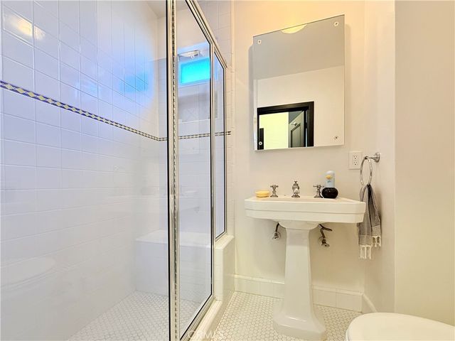 580 S Berkeley Avenue, San Marino, CA 91108