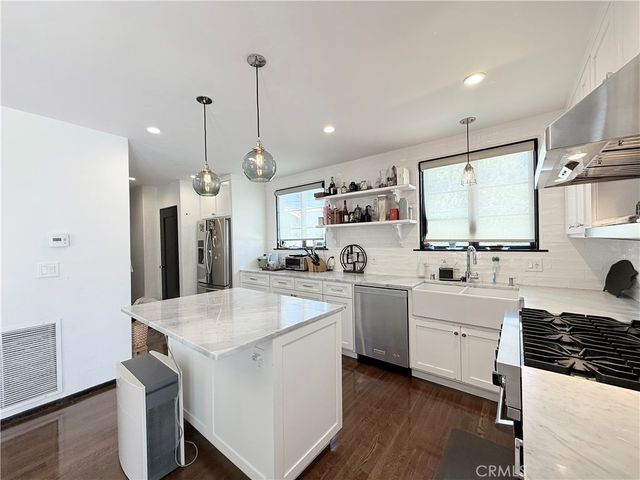 580 S Berkeley Avenue, San Marino, CA 91108