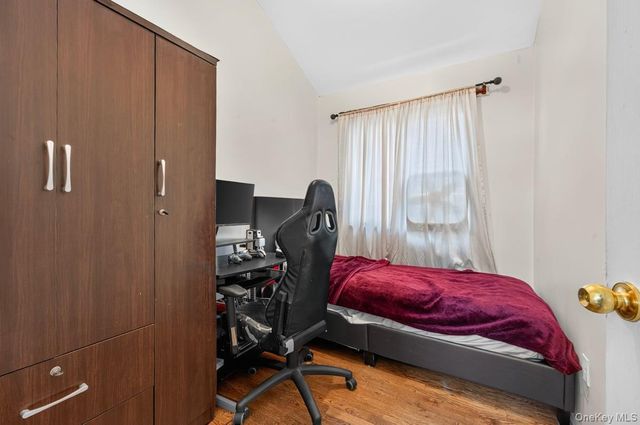 84-70 159th Street, Jamaica Hills, NY 11432
