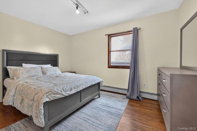 84-70 159th Street, Jamaica Hills, NY 11432