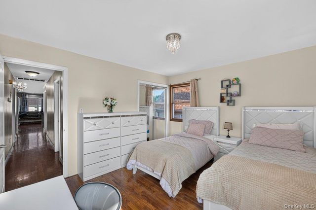 84-70 159th Street, Jamaica Hills, NY 11432
