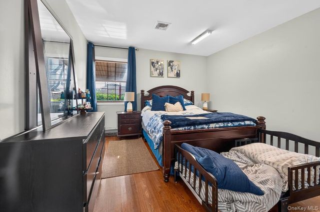 84-70 159th Street, Jamaica Hills, NY 11432