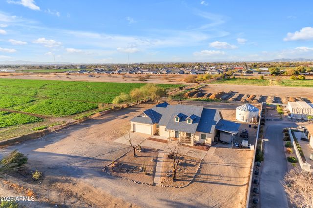 2064 W DOBBINS Road, Phoenix, AZ 85041