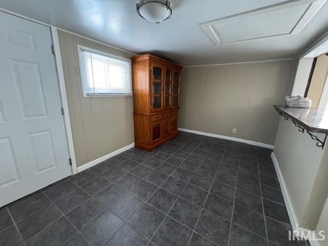 215 S Albany Street, Wolcottville, IN 46795