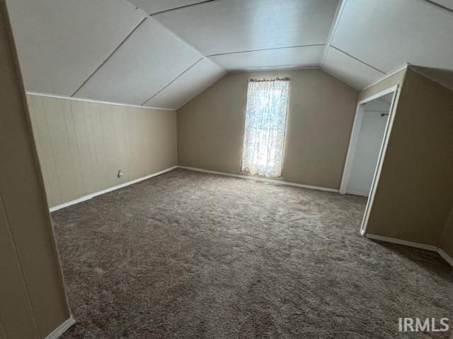 215 S Albany Street, Wolcottville, IN 46795