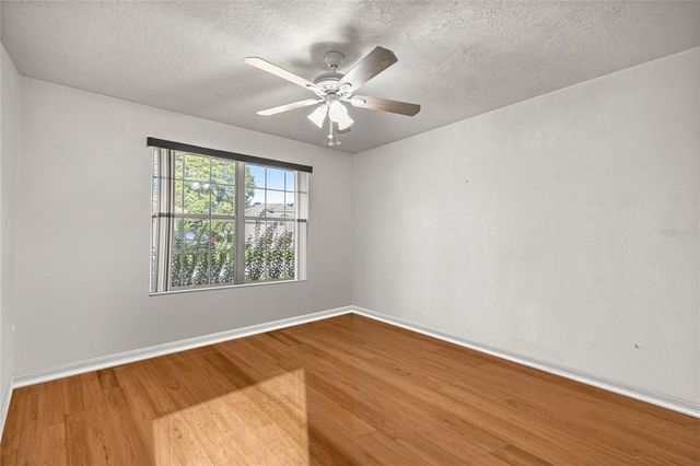 10805 SW 83RD AVENUE, Ocala, FL 34481