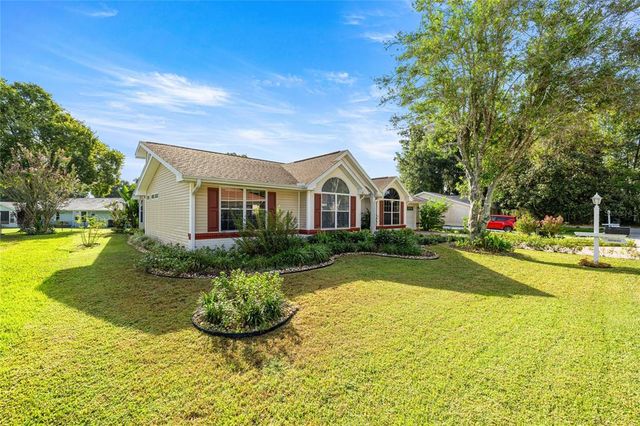 10805 SW 83RD AVENUE, Ocala, FL 34481