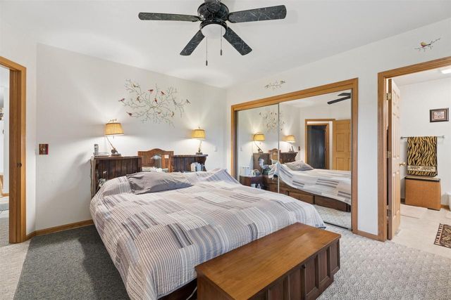 1123 STILLMEADOW LANE, Menasha, WI 54952