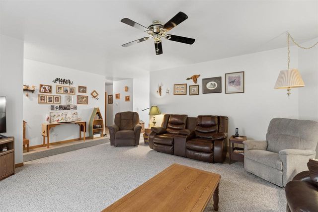 1123 STILLMEADOW LANE, Menasha, WI 54952
