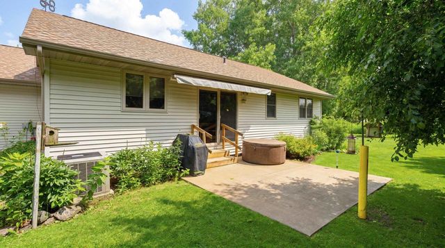 1123 STILLMEADOW LANE, Menasha, WI 54952