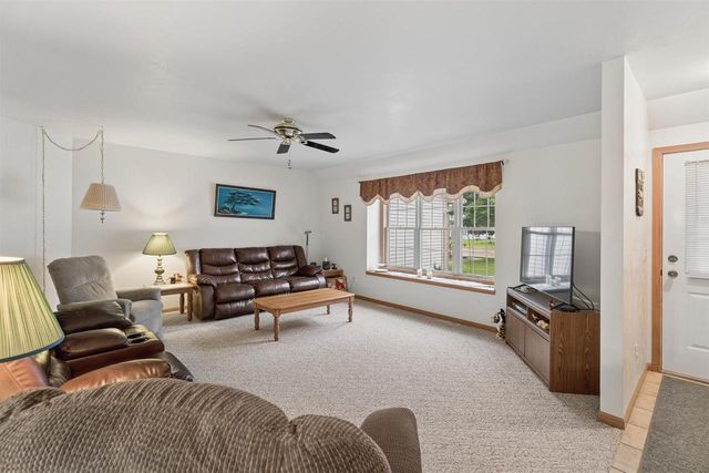 1123 STILLMEADOW LANE, Menasha, WI 54952