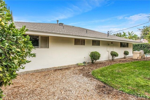 11524 Richmont Road, Loma Linda, CA 92354