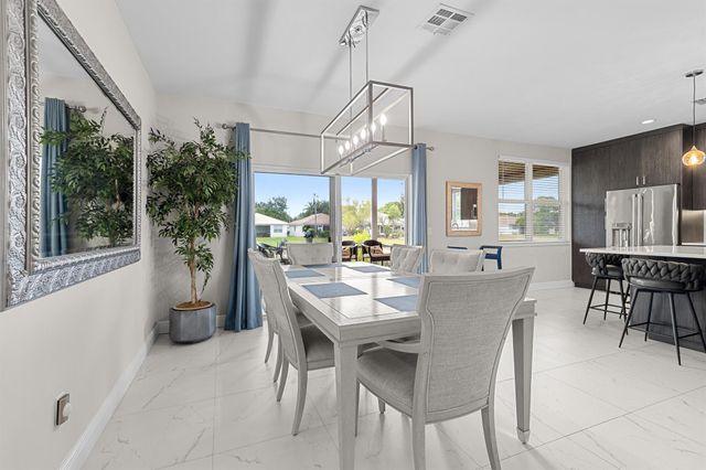 10867 Jefferson Way, Boynton Beach, FL 33437