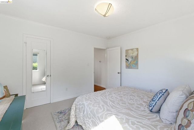 6252 Merced Ave, Oakland, CA 94611