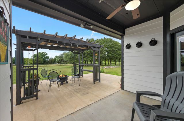 6093 S Fm 730, Decatur, TX 76234