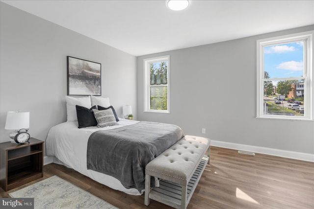 2754 ELLICOTT DRWY, Baltimore, MD 21216