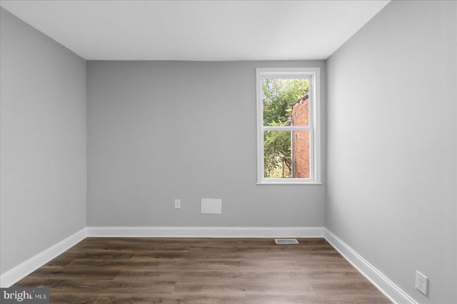 2754 ELLICOTT DRWY, Baltimore, MD 21216