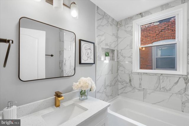 2754 ELLICOTT DRWY, Baltimore, MD 21216