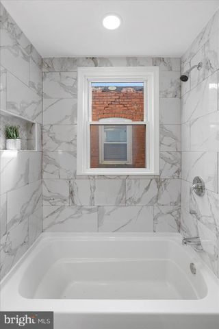 2754 ELLICOTT DRWY, Baltimore, MD 21216